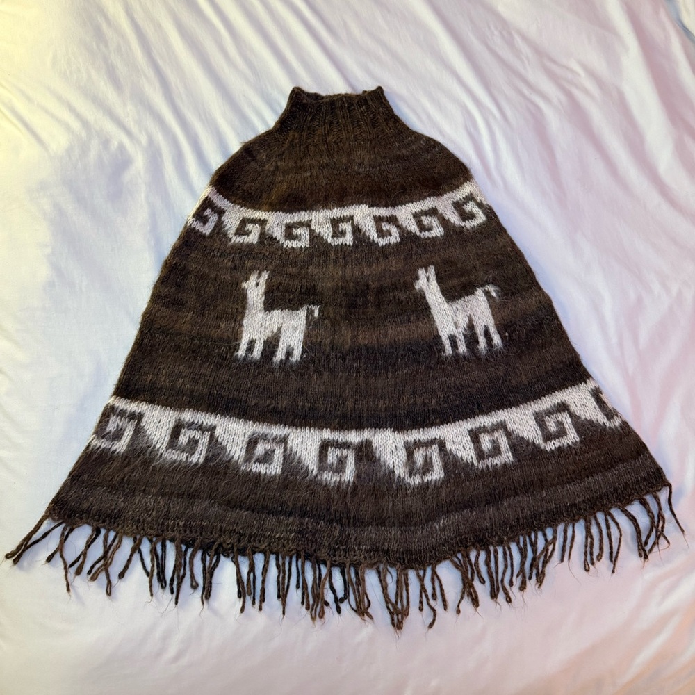 HANDMADE Wool Brown and White Alpaca Poncho from Peru